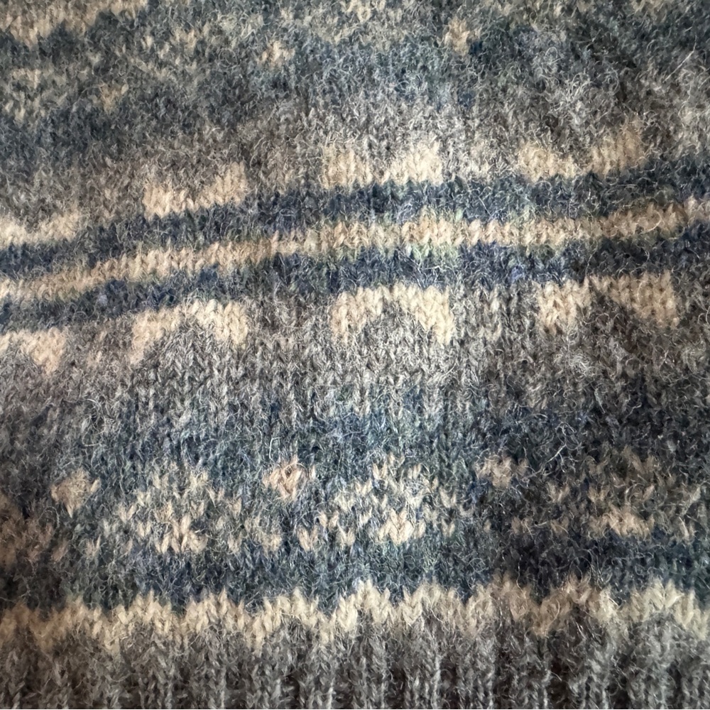 Pendleton Women’s Wool Sweater - image 8